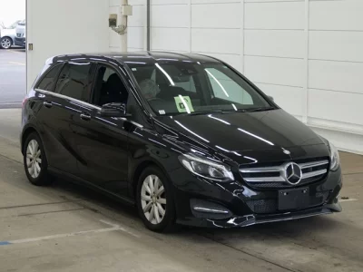 Mercedes-Benz B CLASS