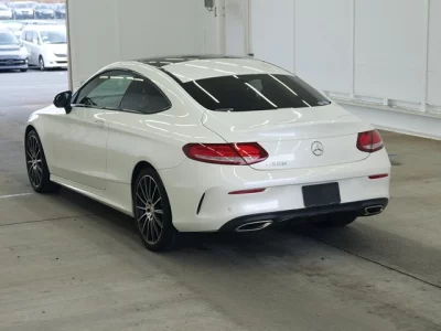 Mercedes-Benz C CLASS  с аукциона в Японии
