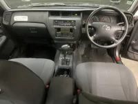 Toyota CROWN COMFORT лот № 3128 оценка 3.5  с аукциона в Японии 4