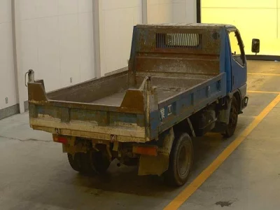Mitsubishi Fuso Canter