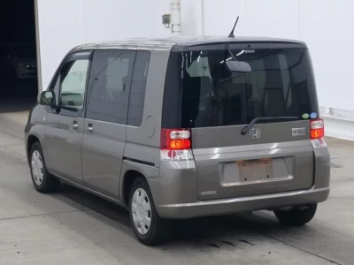 Honda MOBILIO  с аукциона в Японии