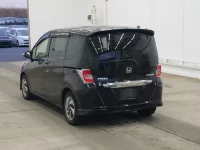 Honda FREED лот № 3049 оценка RA  с аукциона в Японии 1