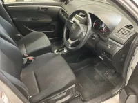 Suzuki SWIFT лот № 3002 оценка 4  с аукциона в Японии 3