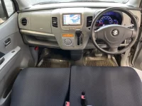 Suzuki WAGON R лот № 3006 оценка 3.5  с аукциона в Японии 4