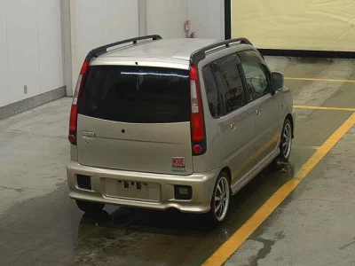 Daihatsu MOVE  с аукциона в Японии