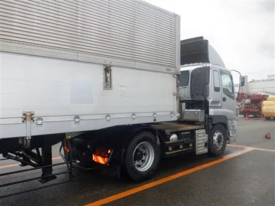 Isuzu TRUCK  с аукциона в Японии