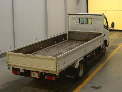 Hino DUTRO  с аукциона в Японии