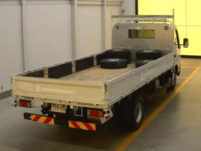 Hino DUTRO  с аукциона в Японии