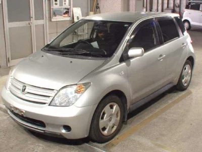 Toyota IST
