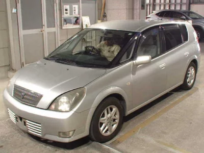 Toyota OPA  с аукциона в Японии