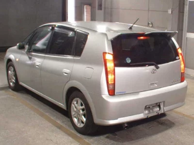 Toyota OPA  с аукциона в Японии