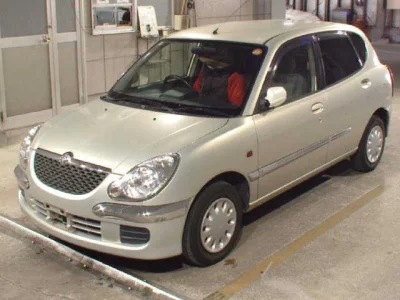 Toyota DUET  с аукциона в Японии