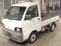 Mitsubishi MINICAB TRUCK лот № 8320 оценка 3  с аукциона в Японии 3