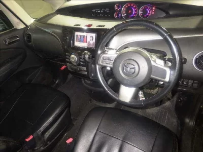 Mazda BIANTE