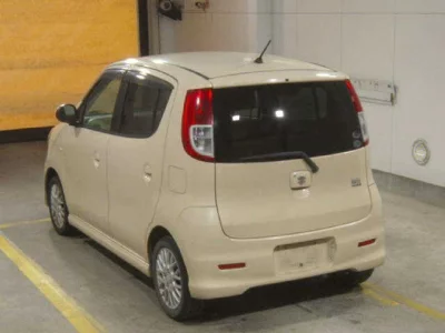 Suzuki MRWAGON