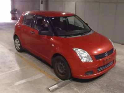 Suzuki SWIFT  с аукциона в Японии