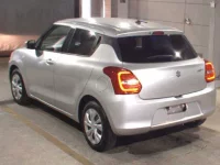 Suzuki SWIFT лот № 3082 оценка 4.5  с аукциона в Японии 1