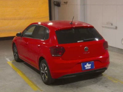 Volkswagen Polo  с аукциона в Японии