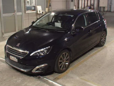 Peugeot 308  с аукциона в Японии