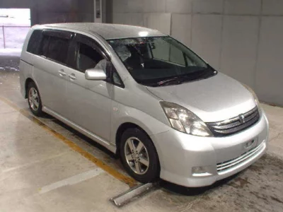 Toyota ISIS