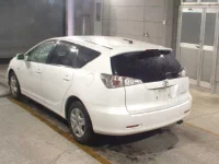 Toyota CALDINA лот № 8530 оценка R  с аукциона в Японии 1