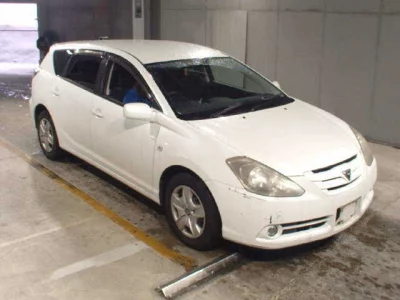 Toyota CALDINA  с аукциона в Японии