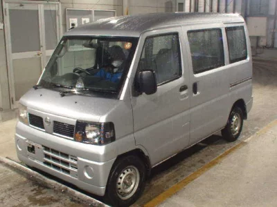 Nissan CLIPPER VAN