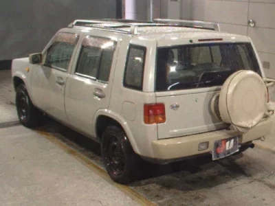 Nissan RASHEEN