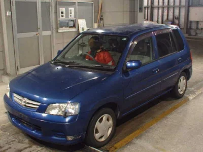 Mazda DEMIO  с аукциона в Японии