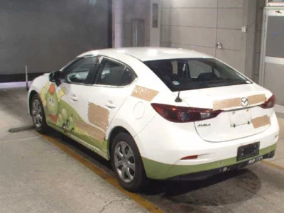 Mazda AXELA  с аукциона в Японии