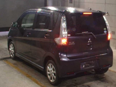 Mitsubishi EK CUSTOM