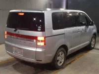 Mitsubishi DELICA D5 лот № 8644 оценка 3  с аукциона в Японии 4