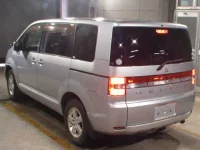 Mitsubishi DELICA D5 лот № 8644 оценка 3  с аукциона в Японии 1