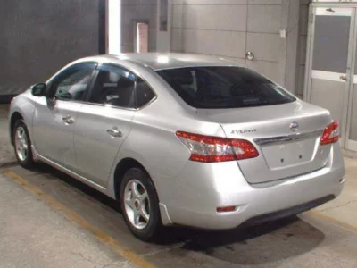 Nissan SYLPHY