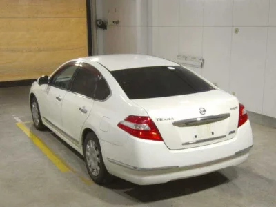 Nissan TEANA