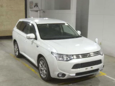 Mitsubishi OUTLANDER PHEV
