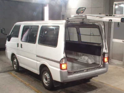 Mazda BONGO VAN  с аукциона в Японии