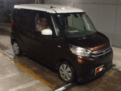 Mitsubishi EK SPACE