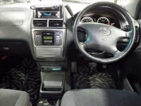Toyota GAIA лот № 2087 оценка 3  с аукциона в Японии 2