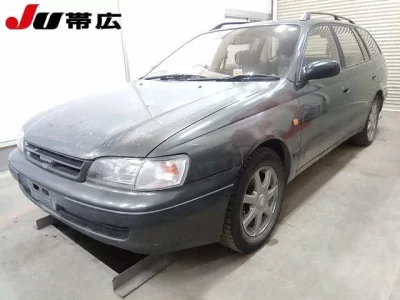 Toyota CALDINA  с аукциона в Японии