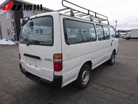 Toyota HIACE VAN лот № 4302 оценка -  с аукциона в Японии 1