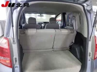 Toyota RACTIS лот № 6709 оценка R  с аукциона в Японии 4