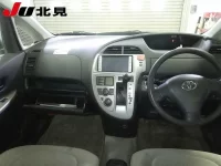 Toyota RACTIS лот № 6709 оценка R  с аукциона в Японии 2