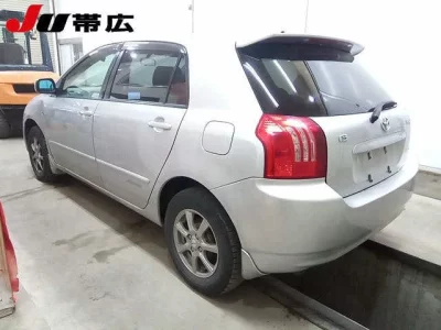 Toyota COROLLA RUNX  с аукциона в Японии