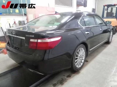 Lexus LS460L
