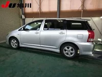 Toyota WISH лот № 4304 оценка 3.5  с аукциона в Японии 5