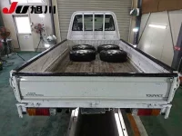 Toyota TOWN ACE TRUCK лот № 4002 оценка 3  с аукциона в Японии 4
