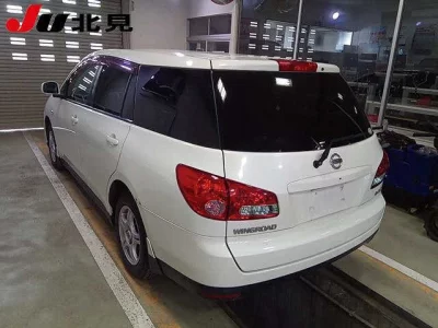 Nissan WINGROAD