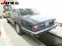 Jaguar XJ SERIES лот № 7048 оценка R  с аукциона в Японии 4