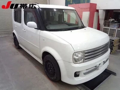 Nissan CUBE  с аукциона в Японии